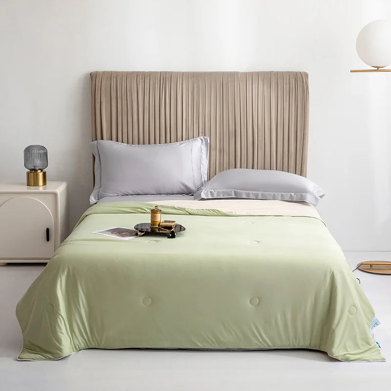 CoolSleep™ Ice Silk Cooling Blanket